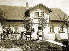 Haus mit Pferdekutsche Kirchenpingarten